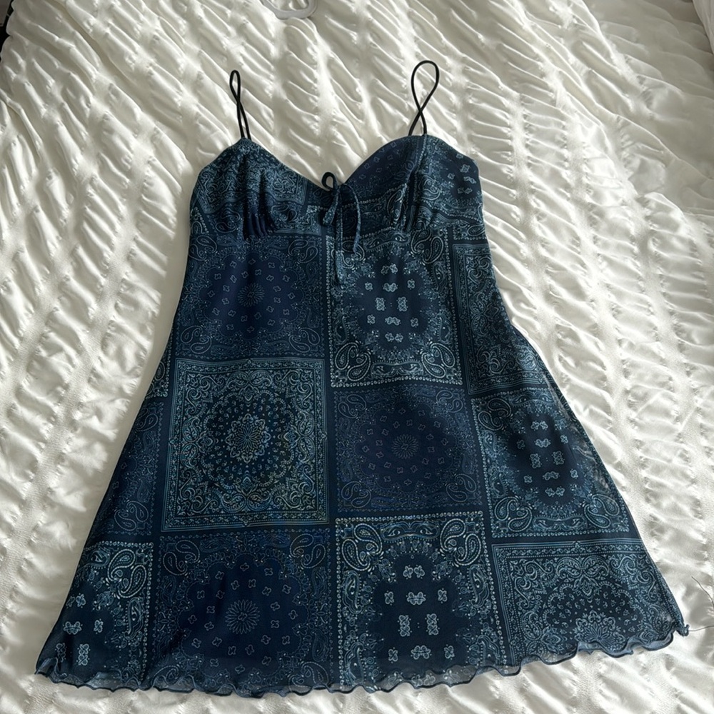 Blue Paisley Urban Outfitters Leightweight Minidress size M